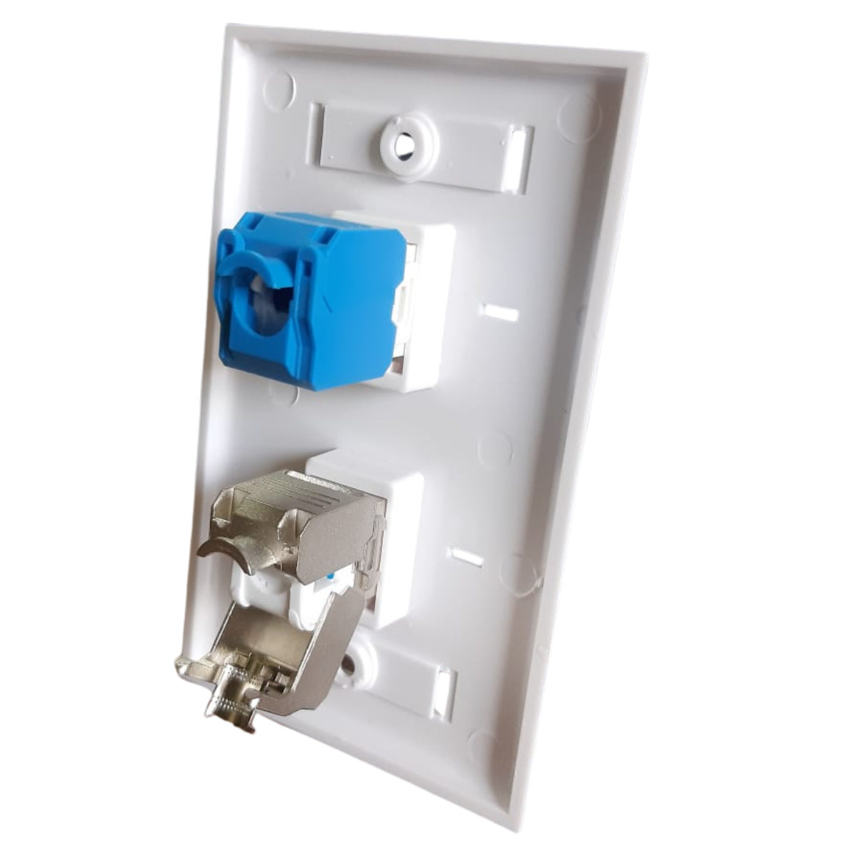 FACE PLATE WIRELINK KD-FP22 BLANCO 2 PUERTOS - Image 3